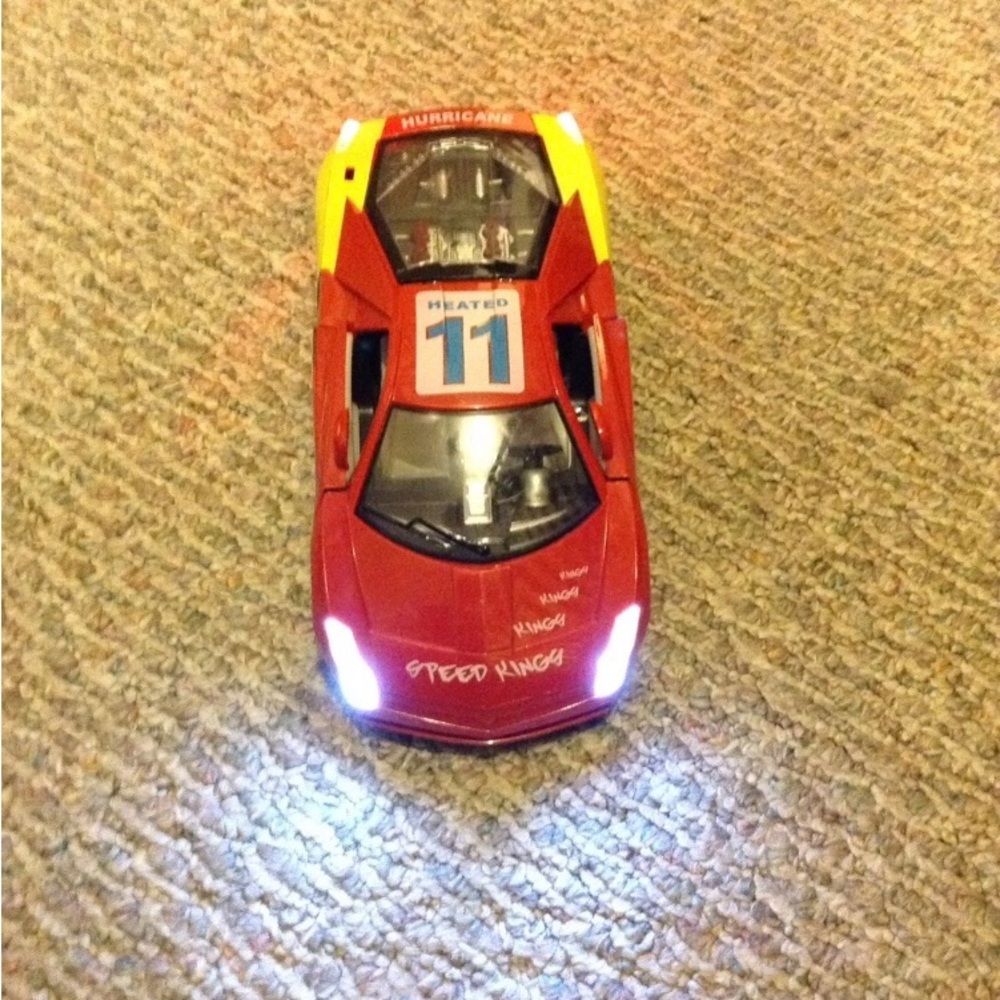 Hurricane Heated 11 Speed Kings Motion & Lights Car HTF
